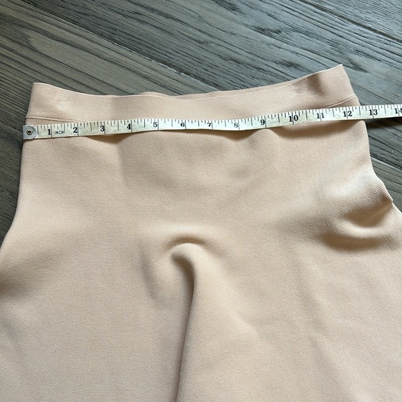 🔥BCBGMaxaria🔥 | Ingrid a-line high waisted skirt in bare pink - Picture 9 of 13